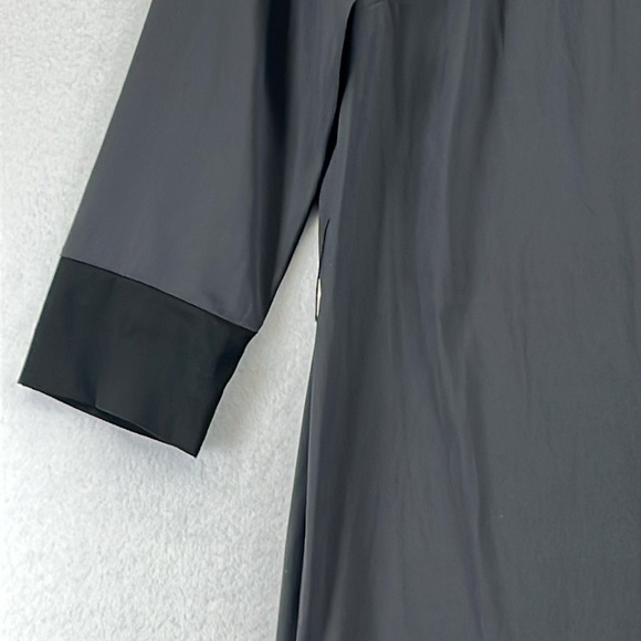 A/X Armani Exchange Classy Dress Sz 0 Gray/Black
Long Sleeves EUC - Picture 6 of 11